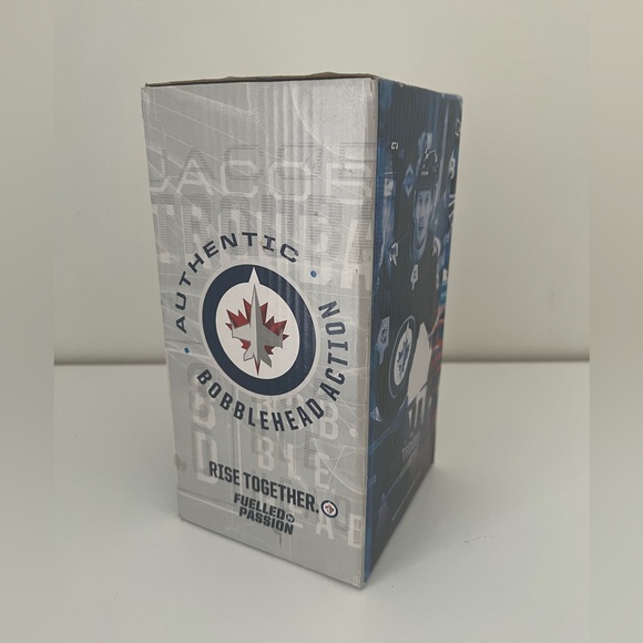 Jacob Trouba Winnipeg Jets Bobble Head - Picture 2 of 2